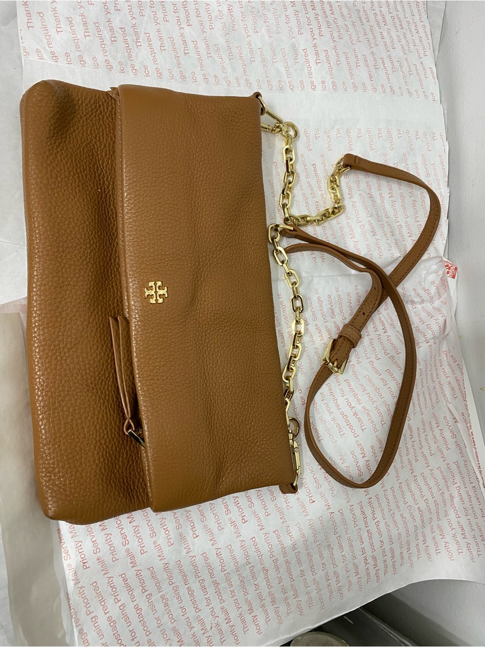 Tory Burch Tan Pebble  Foldover Crossbody Shoulder Clutch Purse Soft Leather